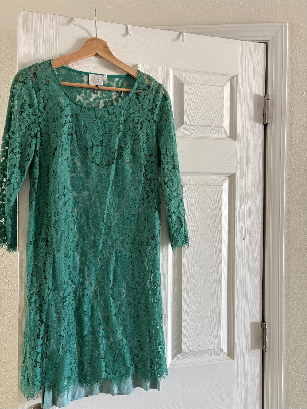 HD in Paris Emerald Green Lace 3/4 Sleeve Dress